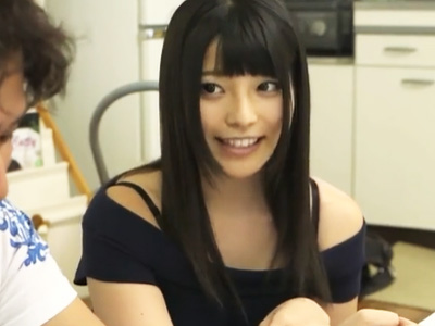 女友人と自宅で勉強中に隣の部屋からエッチな声が聞こえて発情してしまい‥